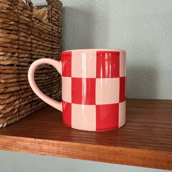 Red and White Checkered Mug - Picture 4 of 5